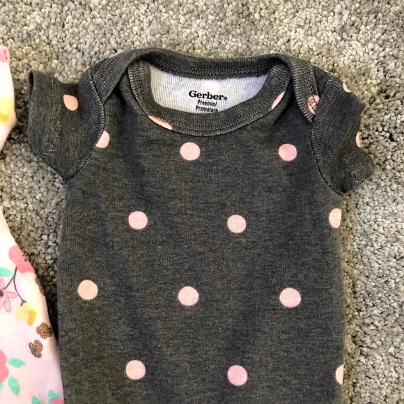 Gerber Preemie Onesies - Picture 4 of 4